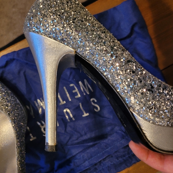 Stuart Weitzman Silver Glitter Peep-toe Pump - 7.5 - Picture 14 of 16
